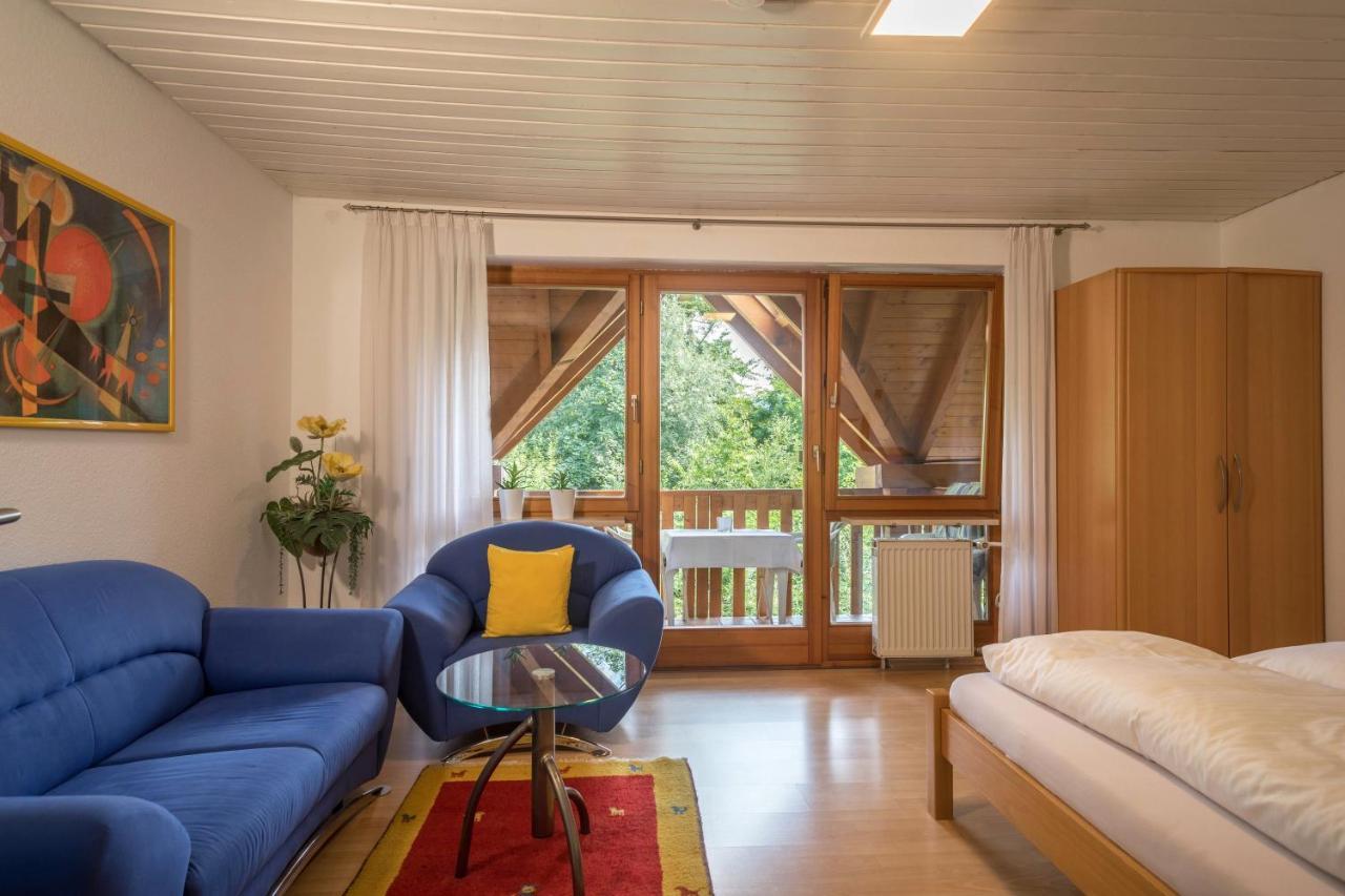 Konrad Schielin Apartment *